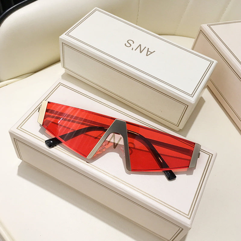 Super Cool Triangle Sunglasses Men And Women