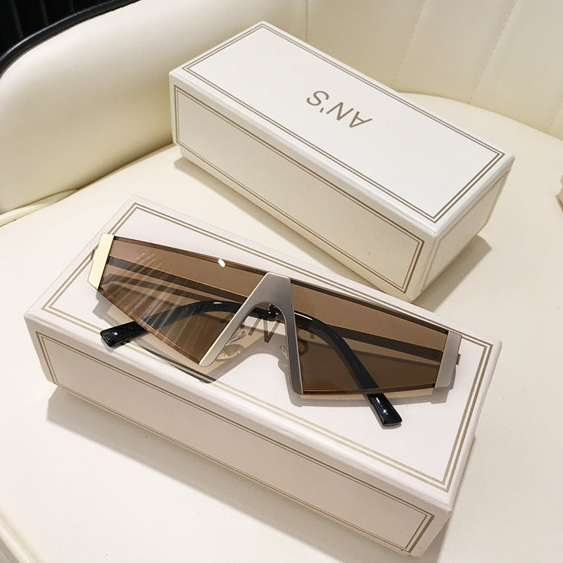Super Cool Triangle Sunglasses Men And Women
